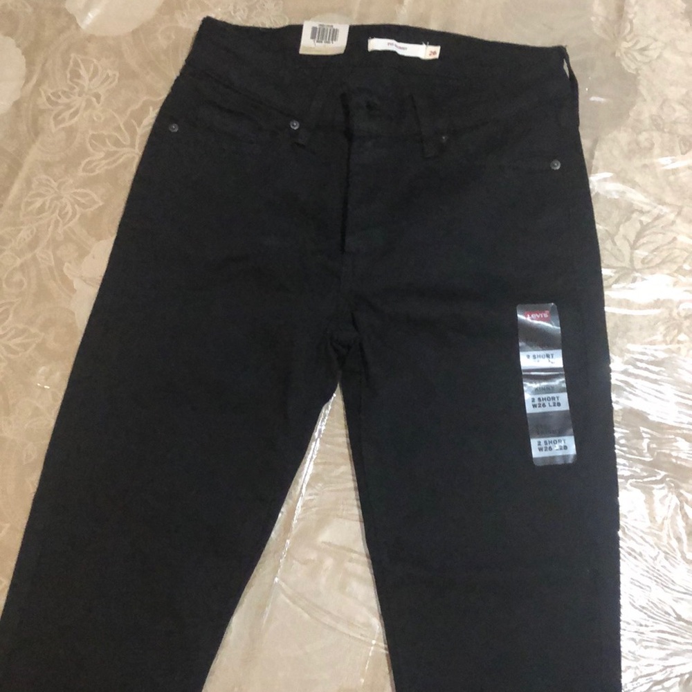 Levy’s skinny jeans